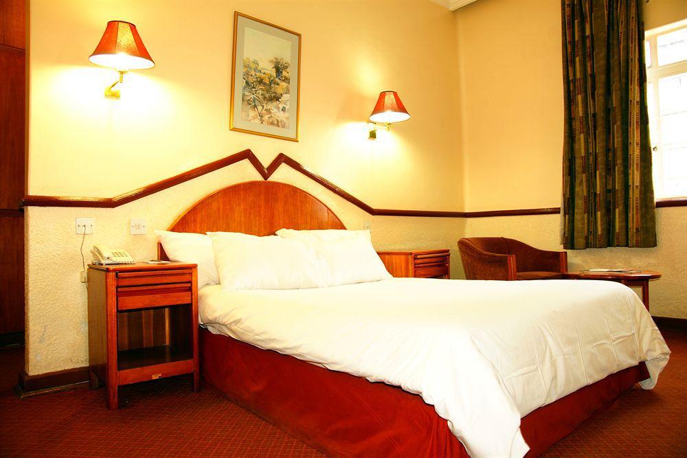 New Ambassador Hotel Harare Luaran gambar