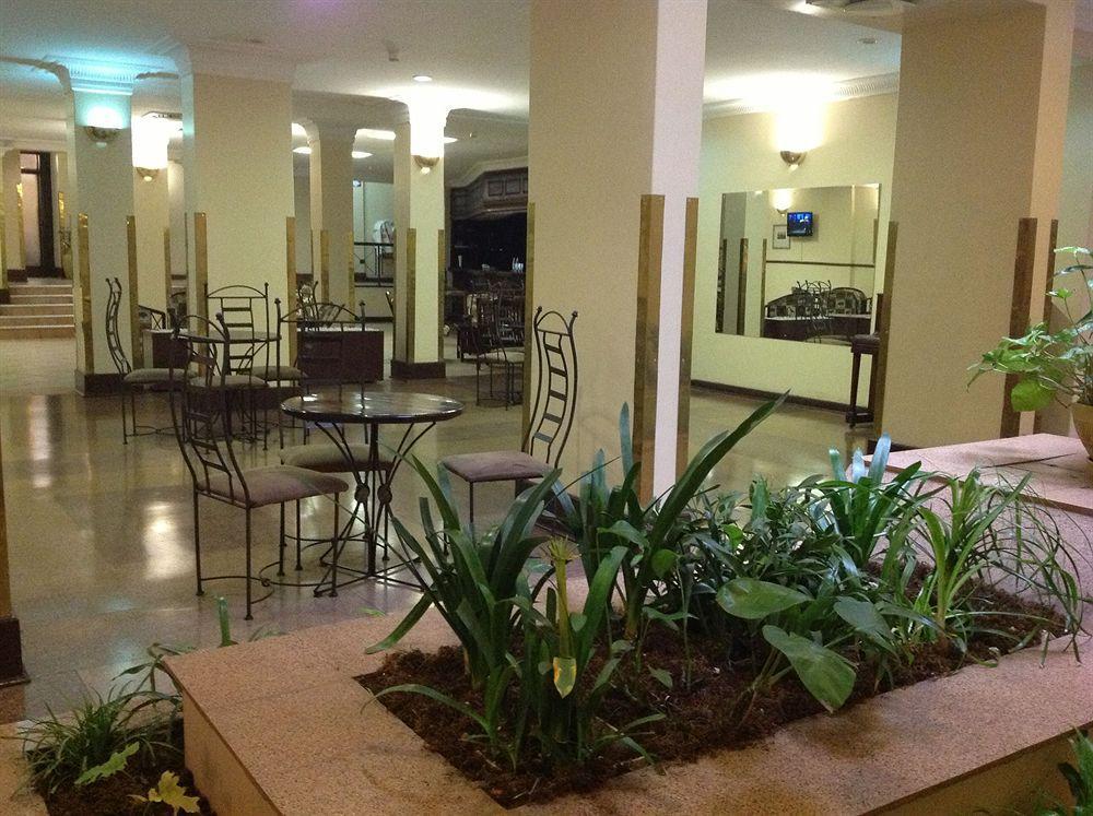 New Ambassador Hotel Harare Luaran gambar