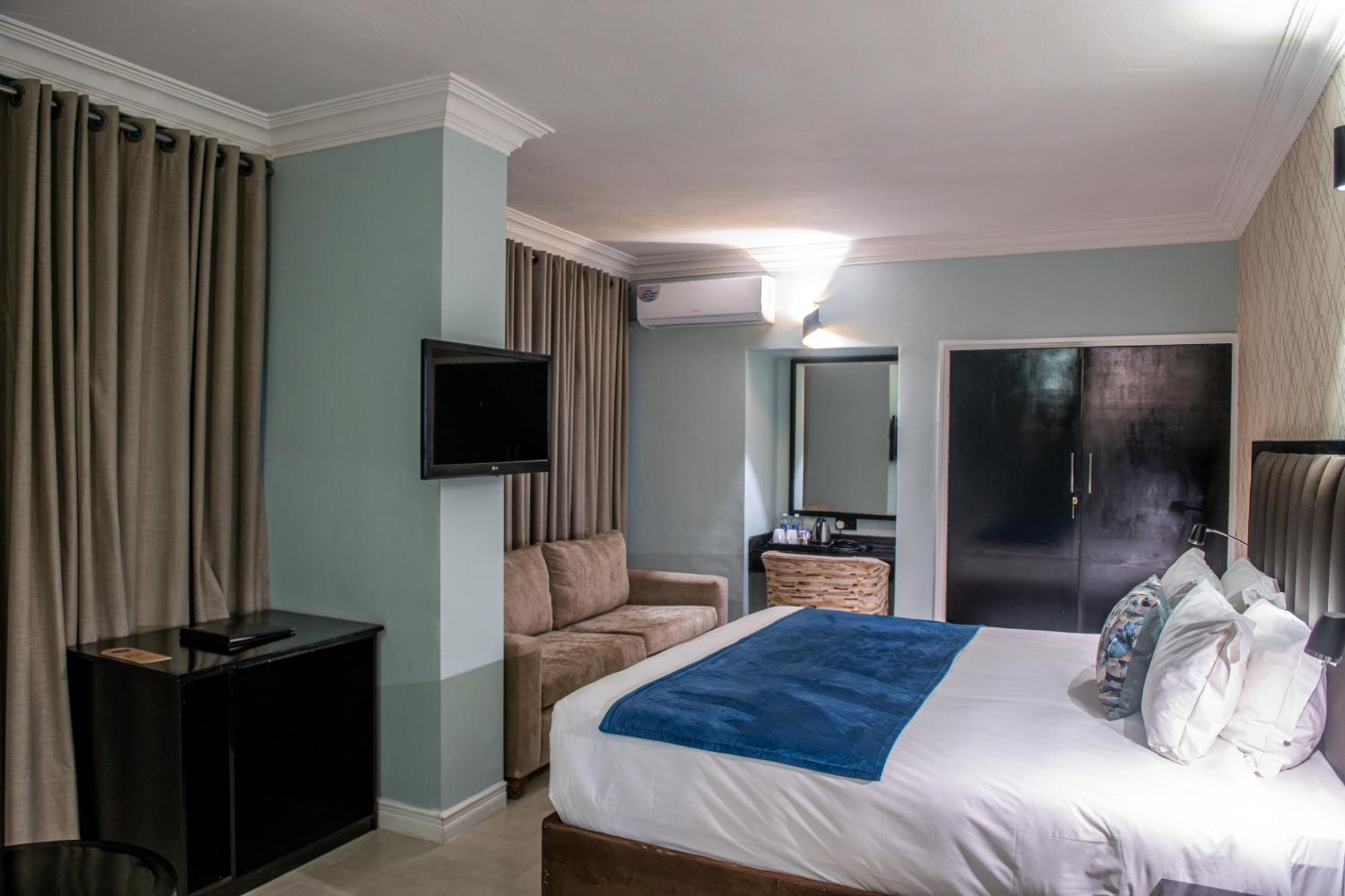 New Ambassador Hotel Harare Luaran gambar