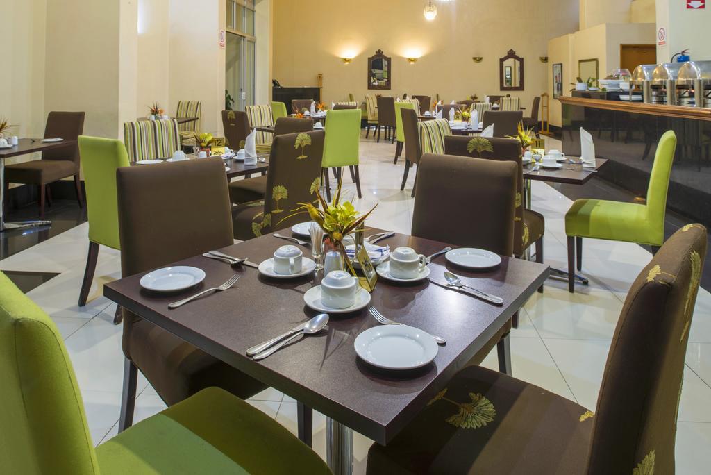 New Ambassador Hotel Harare Luaran gambar