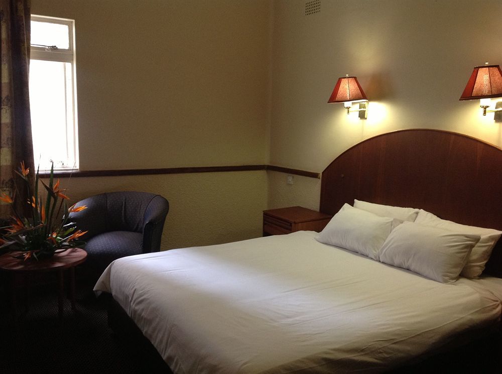 New Ambassador Hotel Harare Luaran gambar